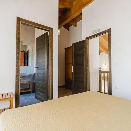 La Dehesa De Santa Ursula 1